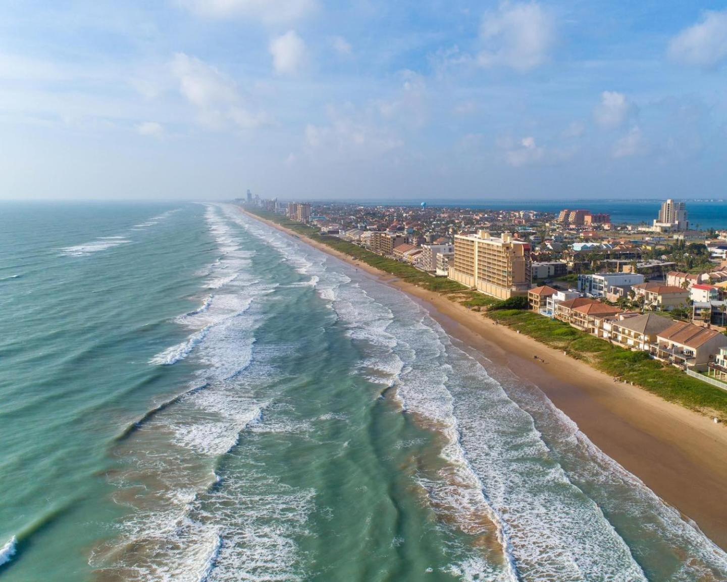 Holiday Inn Resort South Padre Island-Beach Front, An Ihg Hotel Exterior photo