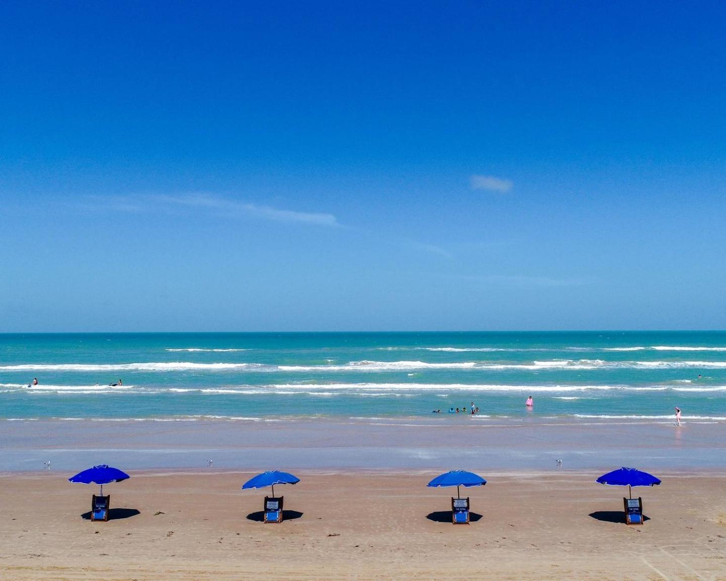 Holiday Inn Resort South Padre Island-Beach Front, An Ihg Hotel Exterior photo